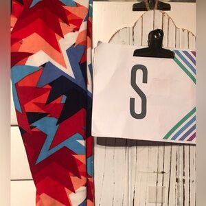 NWT- LuLaRoe kids Americana leggings- size s/m